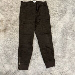 Evereve Camouflage Cargo Pants